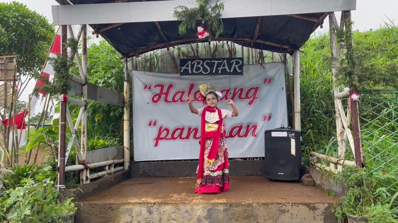 tari SIUH oleh Alma 