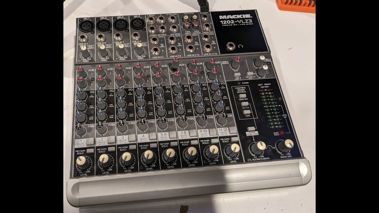 Repairing a Mackie 1202-VLZ3 that won't power on