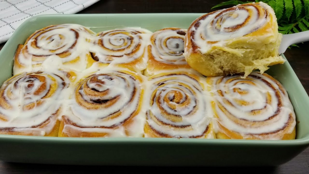 سينامون رول مع سر المكون الذي يعطيها الطراوه و الطعم المميز | وصفه سهله تستحق التجربة Cinnamon Roll