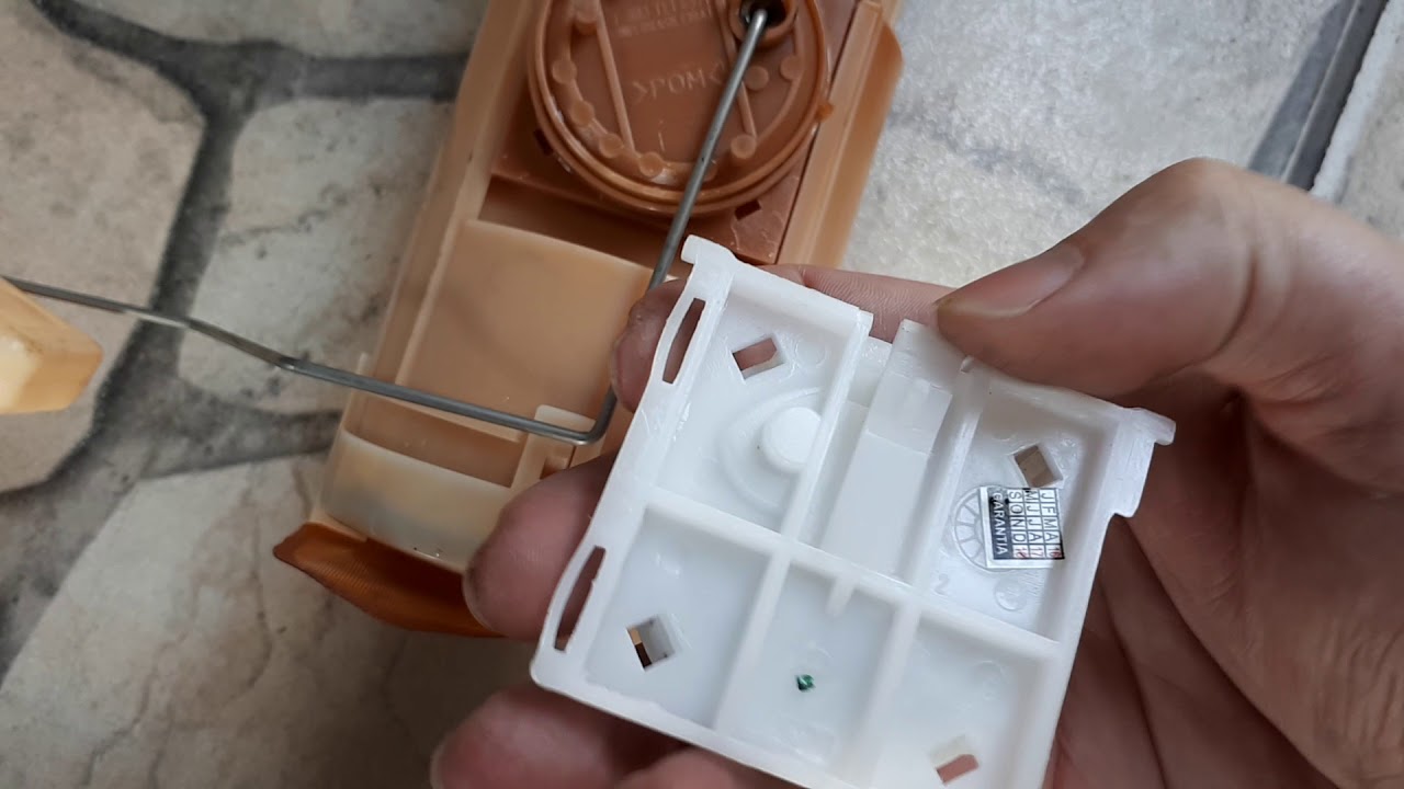 Trocando sensor de nível de combustível Audi A3/Golf