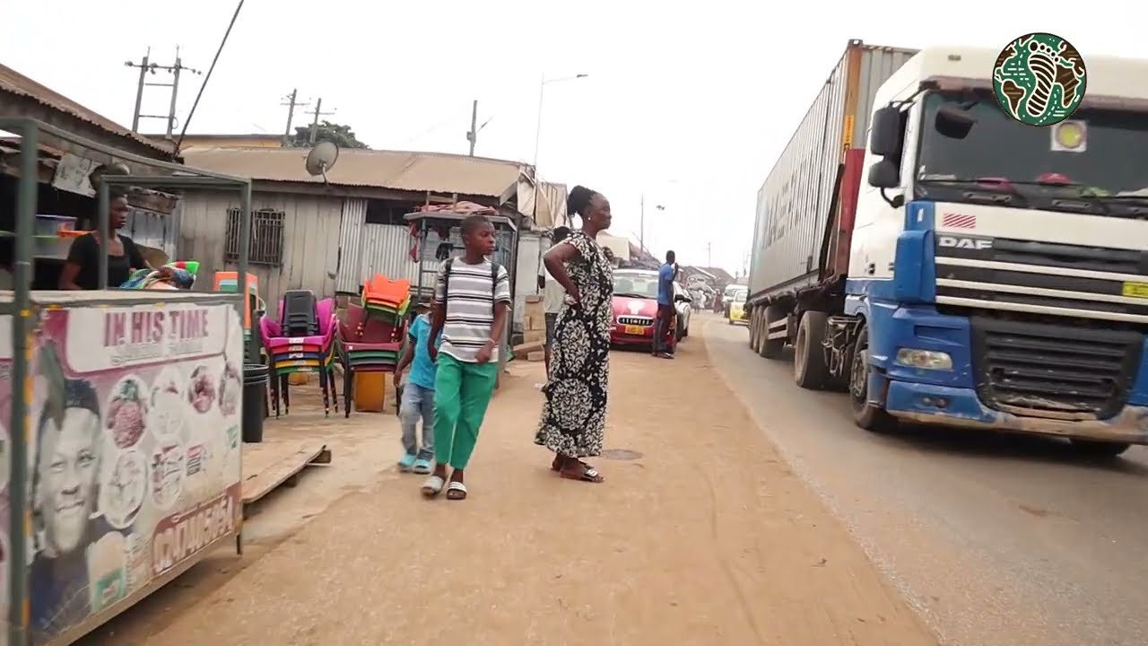 INSIDE LOCAL AFRICAN COMMUNITY 🇬🇭 | Real Life in Kumasi, Ghana