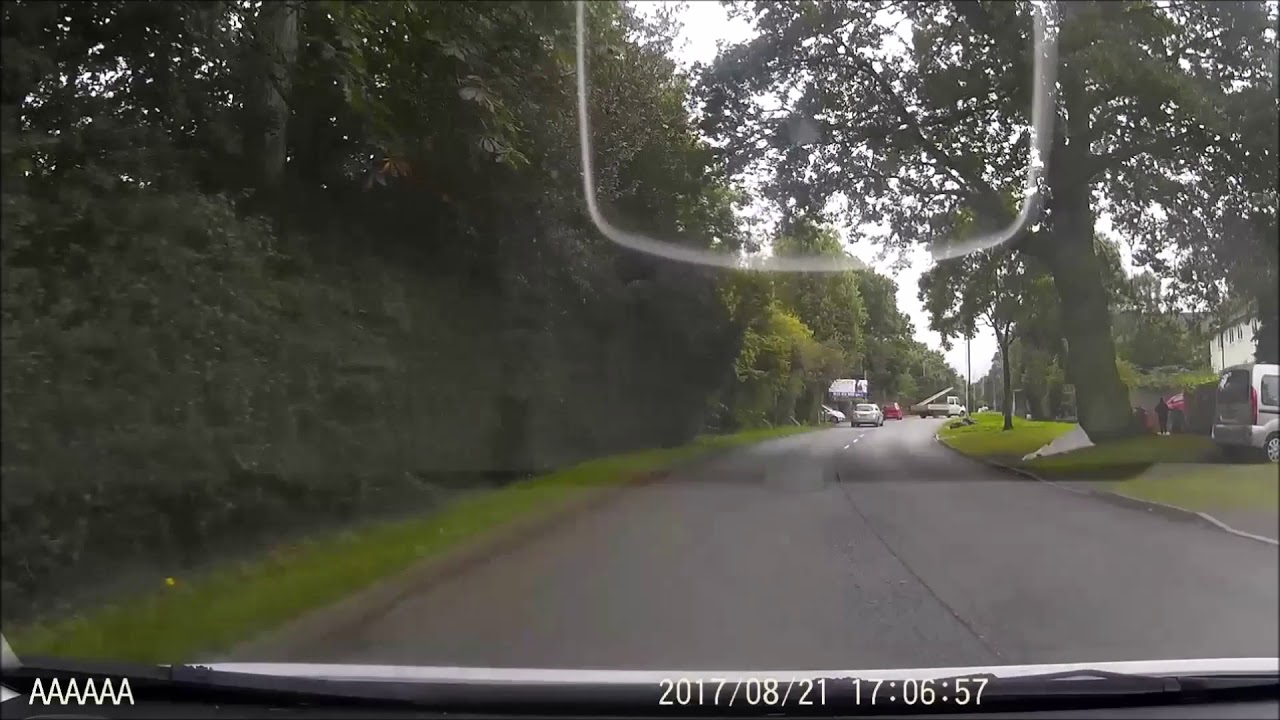 Dash Cam - Birmingham, Walker's Heath Road, (Moundsley Hall Care Village)