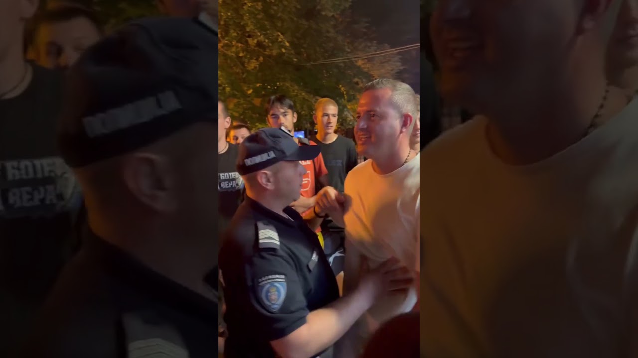 predsednik op&scaron;tine Inđija u raspravi sa građanima
