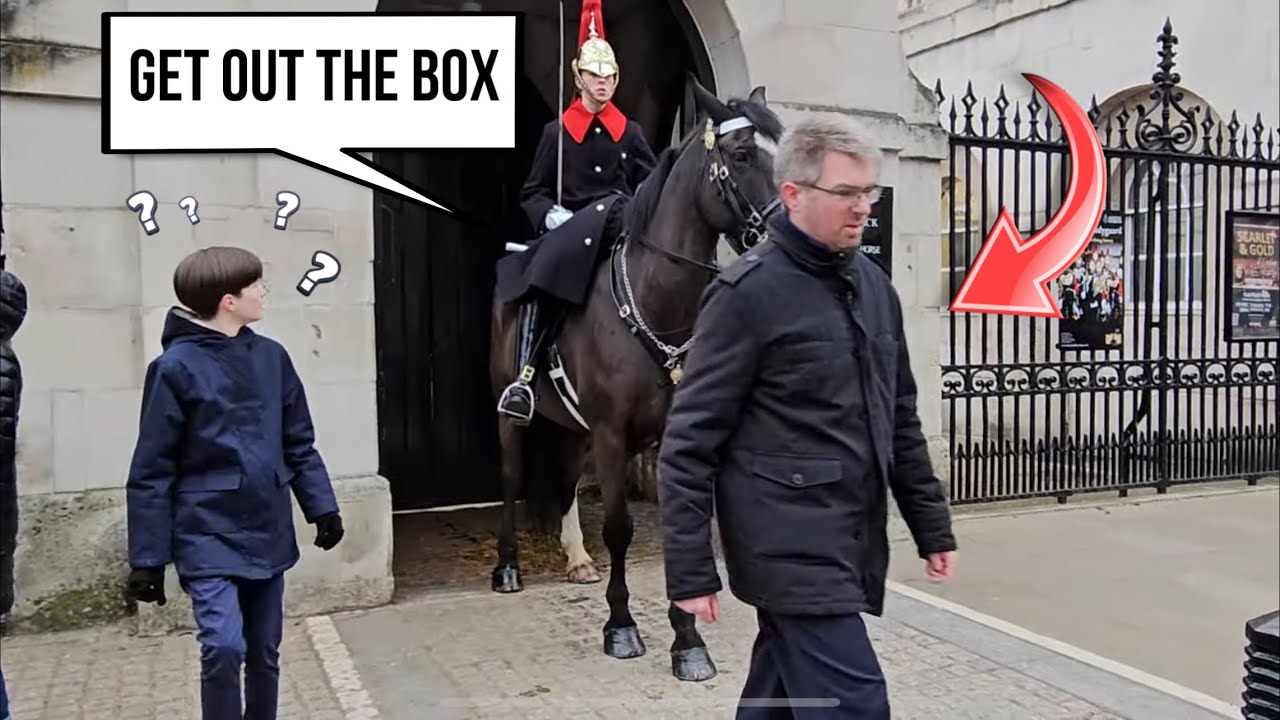 Naughty Tourist Ignore the Rules! GUARD REACTS 