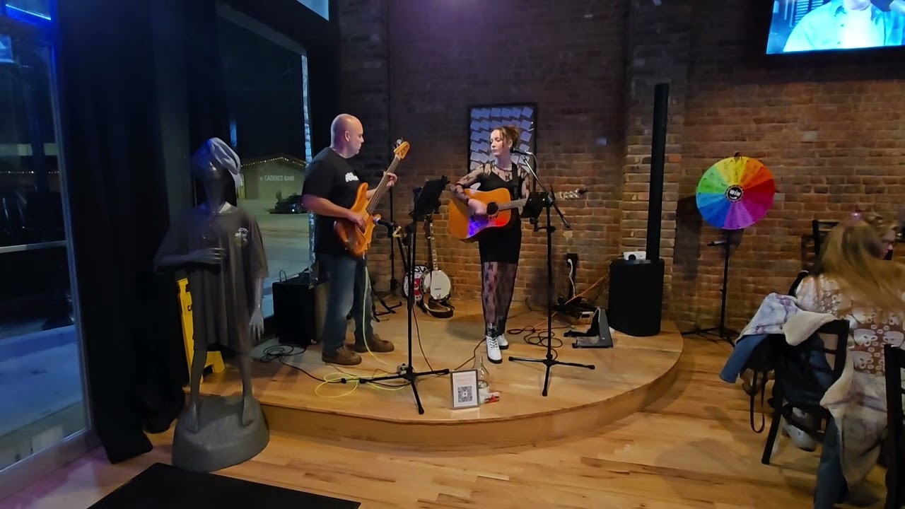 Walk Like An Egyptian.. Lyla Plumlee at the Railyard, downtown Van Alstyne..