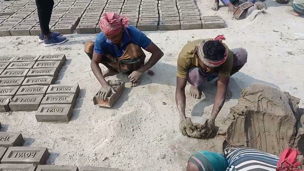 BANGLADESHI MAN HAND MADE MUD BRICK MAKING PROCESS