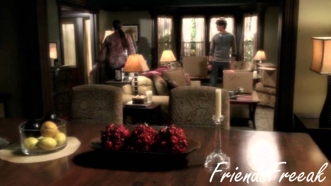 Melinda & Delia | There's a wall in your heart
