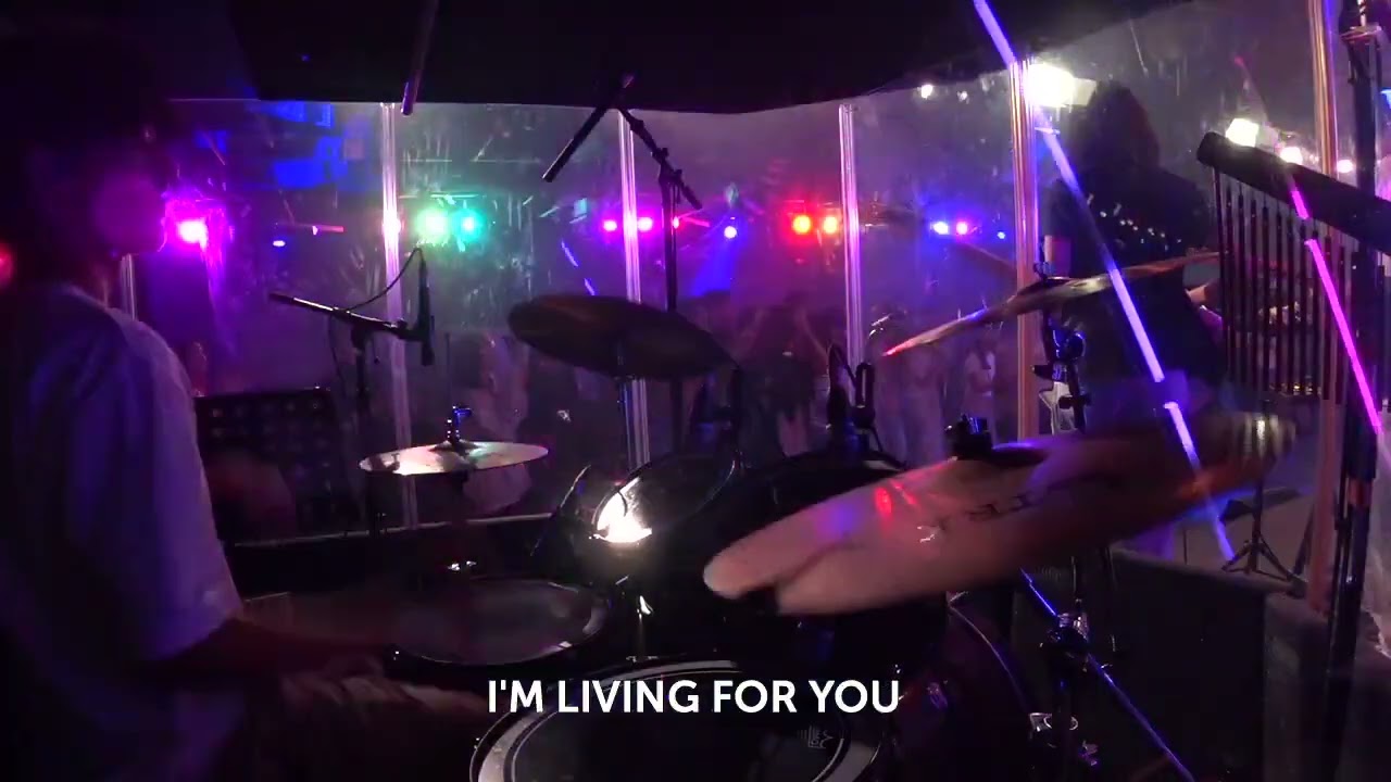 Living for you high Praise