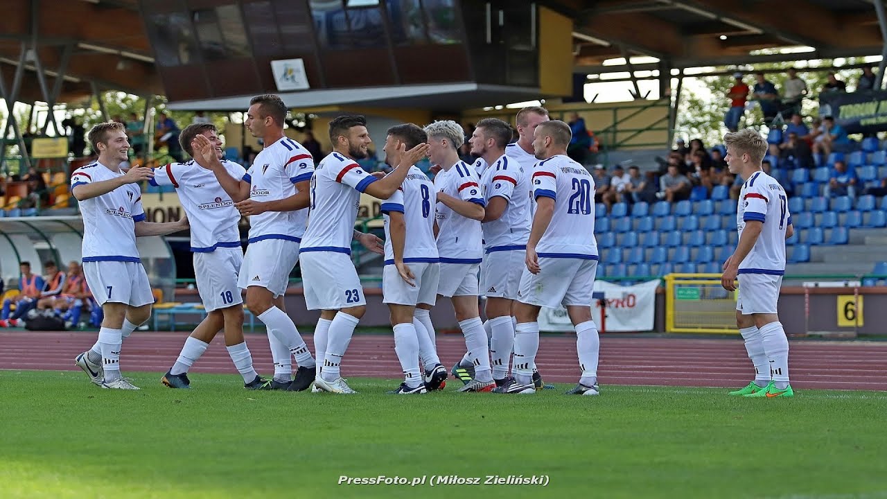 III liga piłki nożnej: Pomorzanin Toruń - Kotwica Kołobrzeg