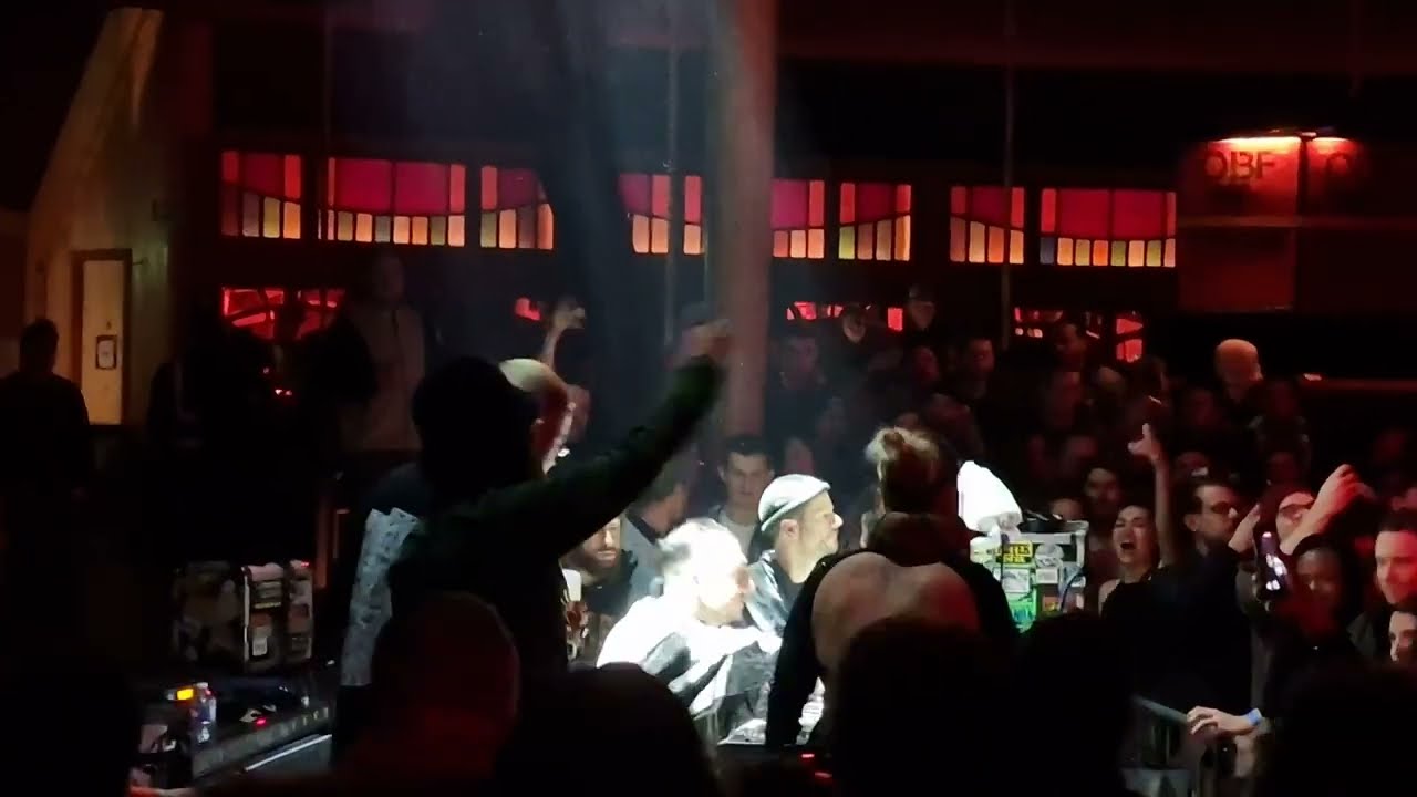 O.B.F - Mr Gunman (ft Junior Roy & Sr. Wilson) (1/10) Live Cabaret Sauvage Paris 20230129 012039 HD
