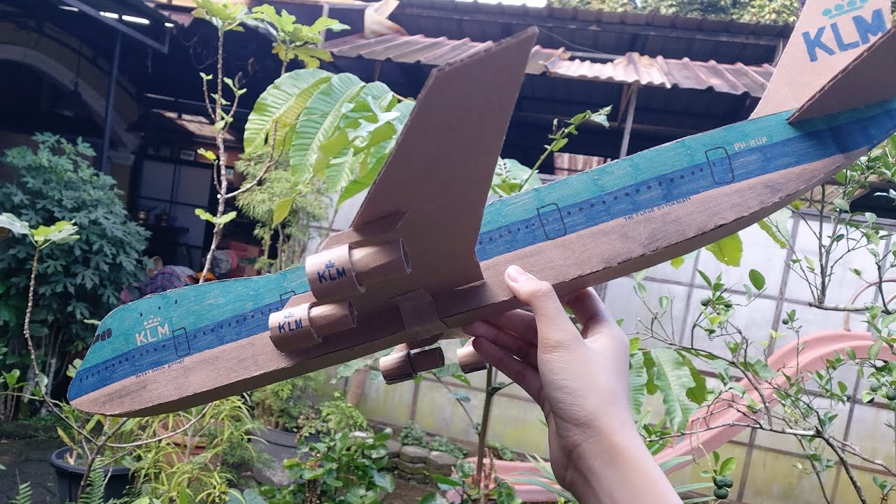 KLM Airlines flight 867