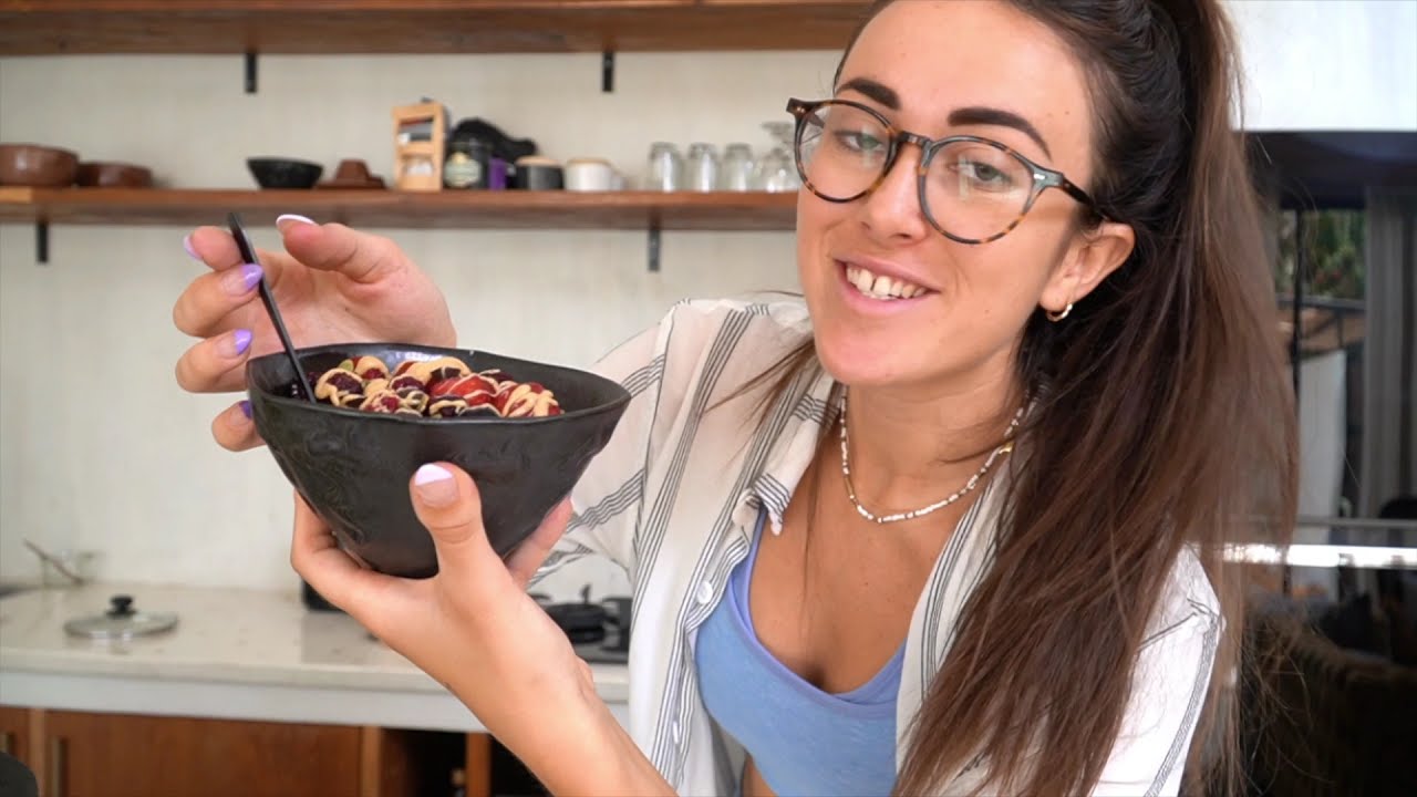 UNE VRAIE JOURNÉE DANS MON ASSIETTE + ma routine pour rester fit