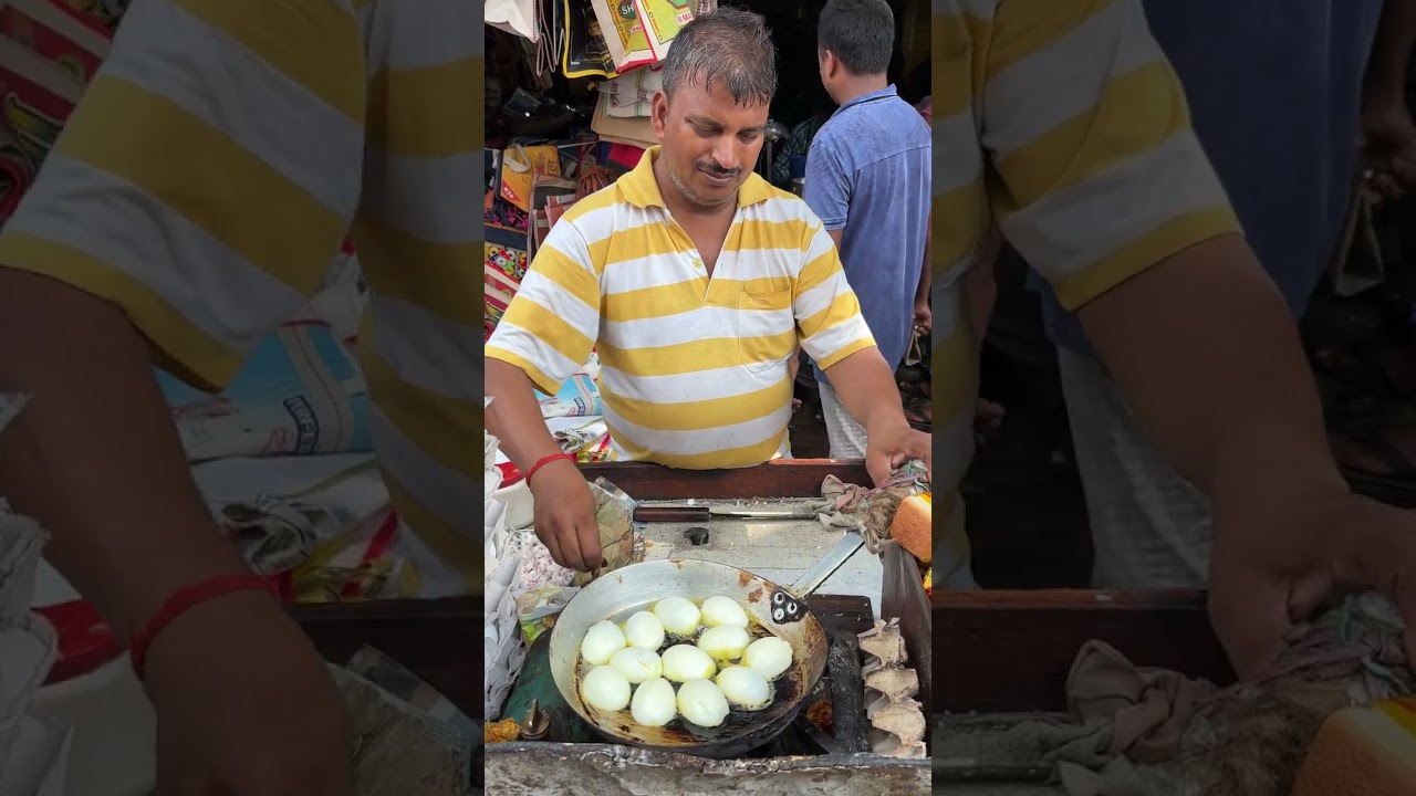 Famous Boiled Egg Fry In Kolkata Price ₹ 96/- Only । Indian Street Food