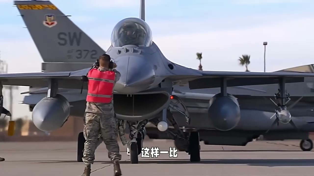 F35 摆到委内瑞拉家门口，美系战机“内战”要来了？ 懂王脸上彻底挂不住了，趾高气扬的美军这次终于踢到铁板。F 3 5 大模大样地摆在马杜罗面前，可美防长没想到，委内瑞拉反手掀开底牌，强势回