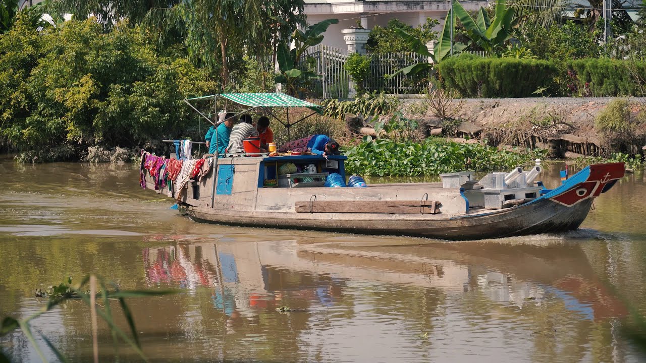 Một Sớm Bình Yên