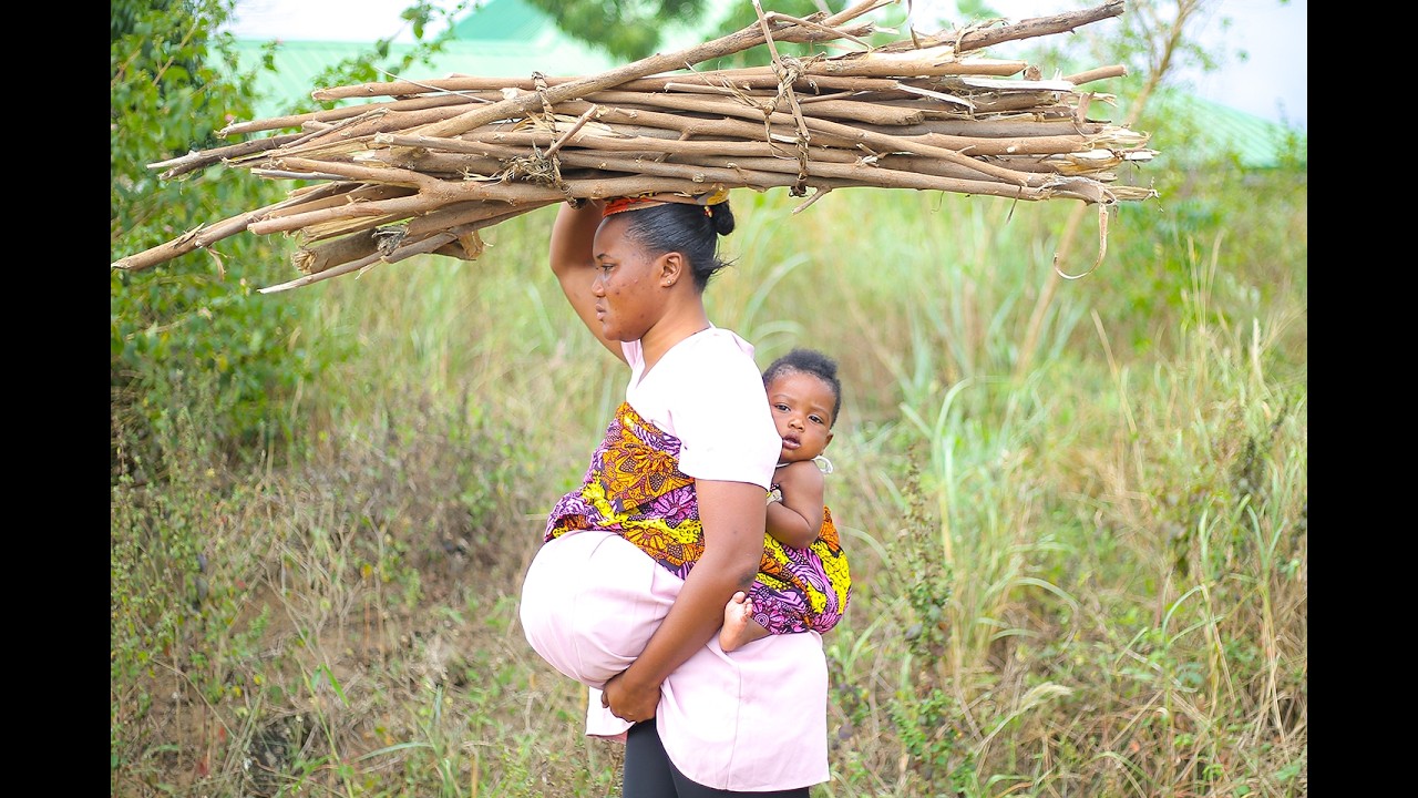 SINGLE MOTHER BECAME VERY RICH FOR HER KINDNESS TO THIS POOR OLD WOMAN