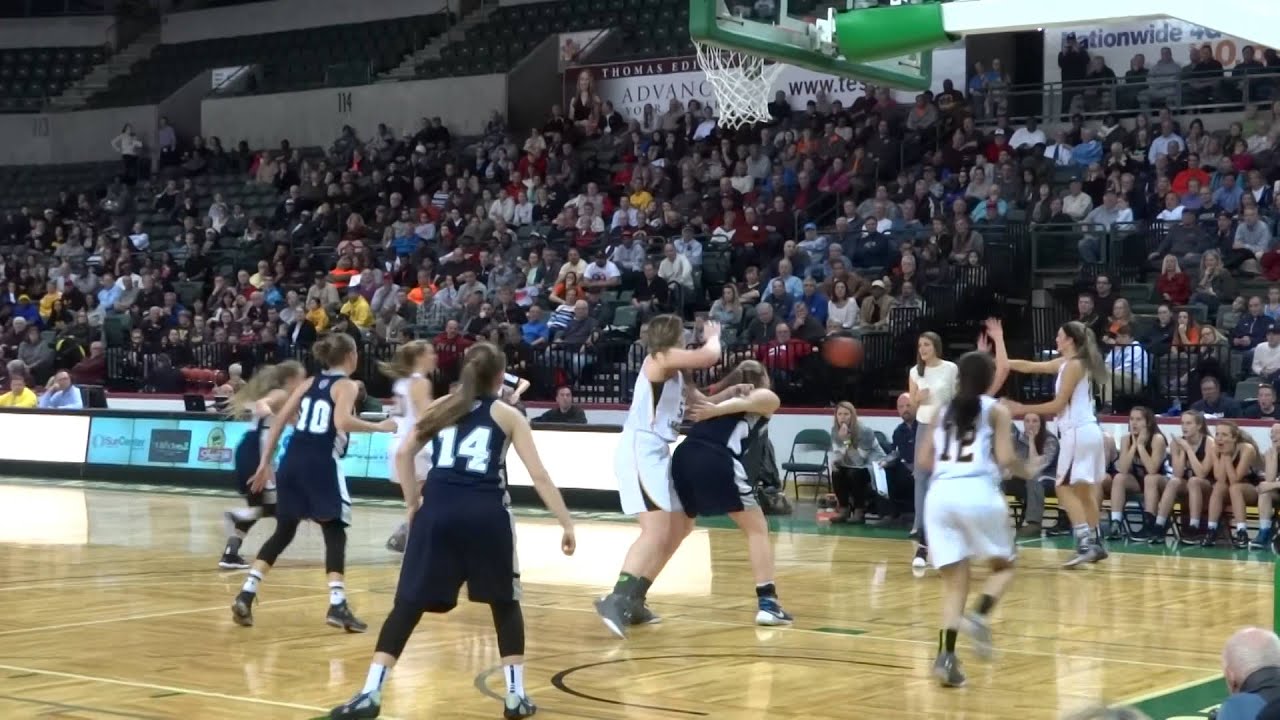 Julia Ramos hits the corner three