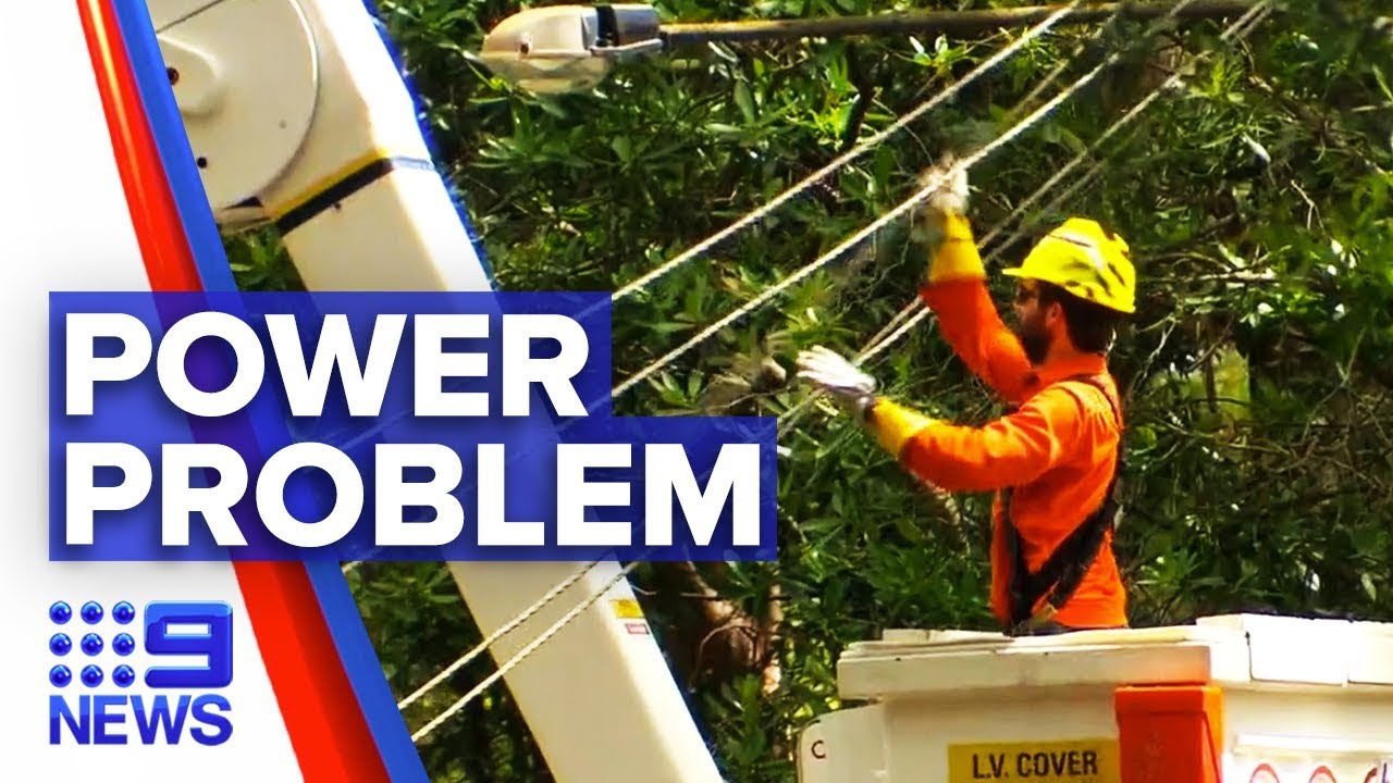 More than 50,000 Sydneysiders without power | Nine News Australia