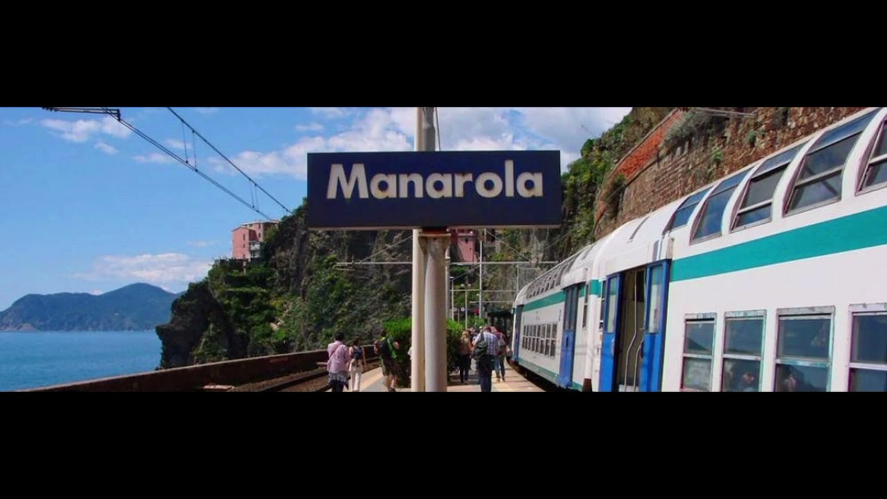 Annunci alla Stazione di Manarola