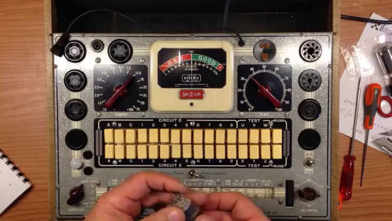 JACKSON 648 TUBE TESTER COMPROBADOR DE VÁLVULAS. En Español