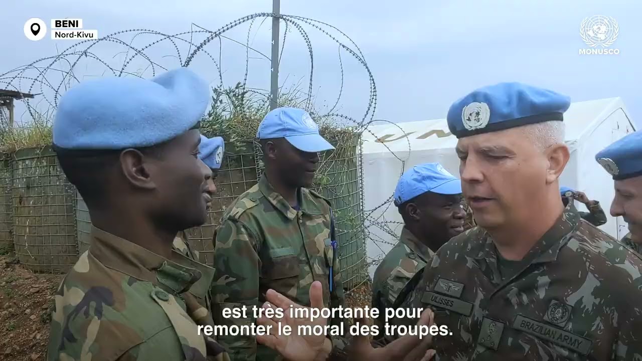 Le commandant de la Force de la MONUSCO visite les bases de la Mission à Beni