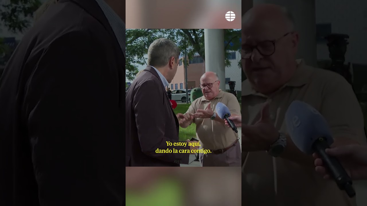 Un hombre se encara a Maz&oacute;n por la #dana 