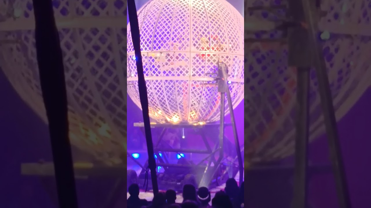 Lucky Circus 