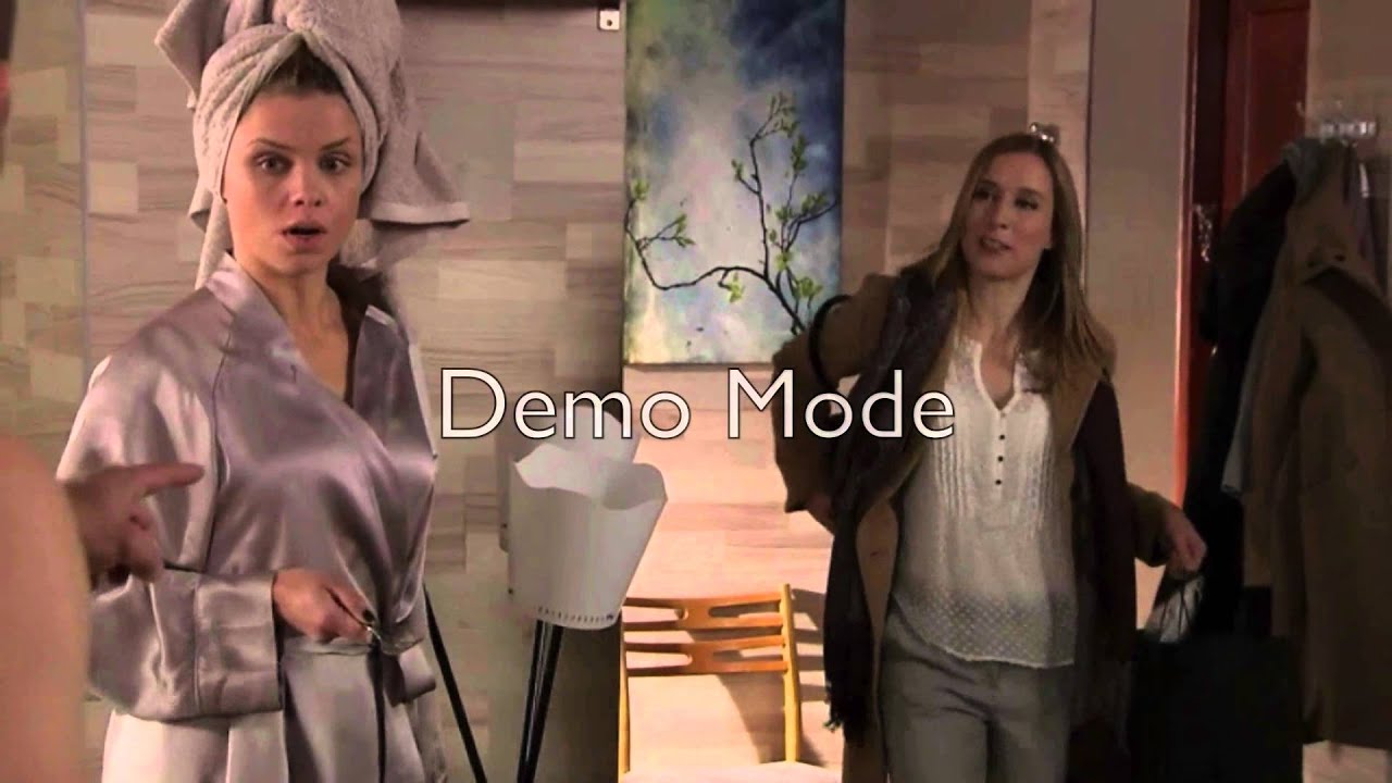 Salkkarit - Monican ensiesiintyminen