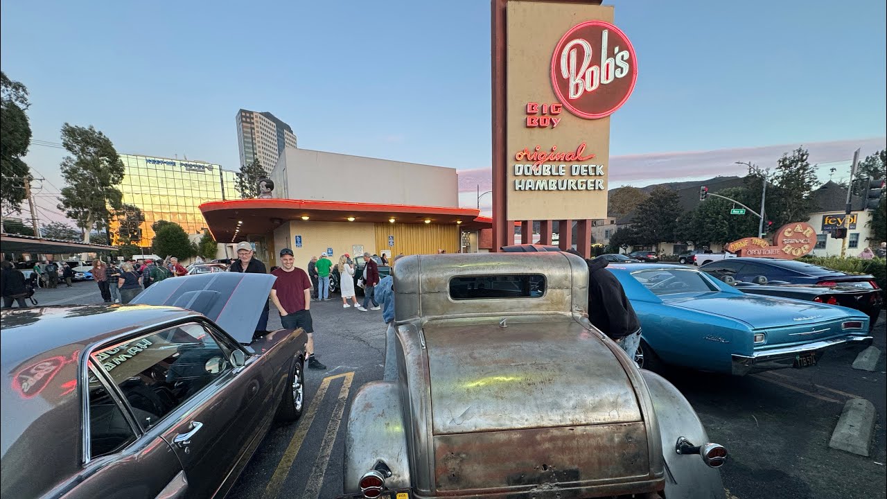 Bobs Big Boy cruise night November 2024