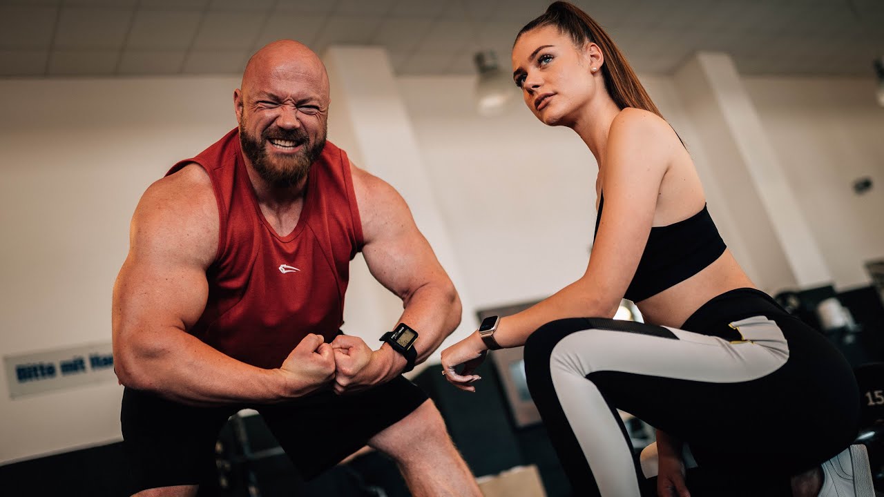 COMEBACK des Jahres - EMILIA ist zurück im Gym!