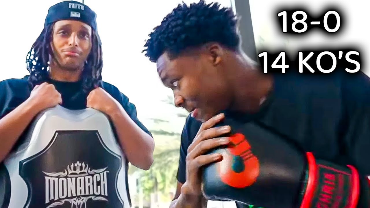 Agent Takes Punches From an UNDEFEATED BOXER 😂