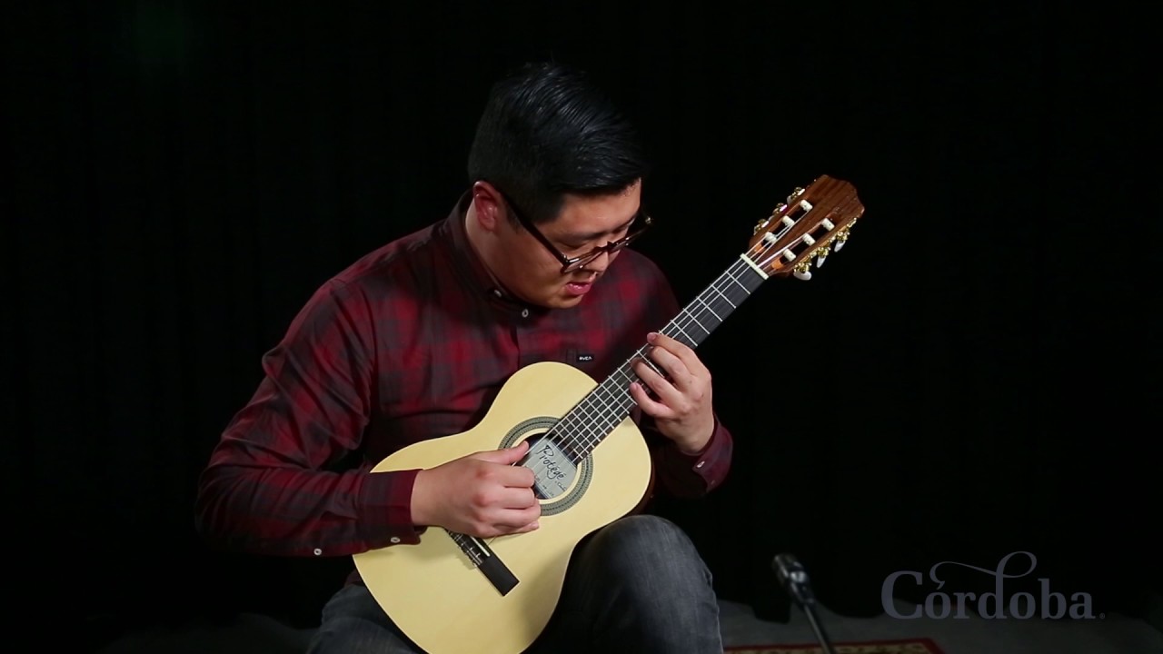 Prot&eacute;g&eacute; by Cordoba C1M 1/4 Classical Guitar Demo