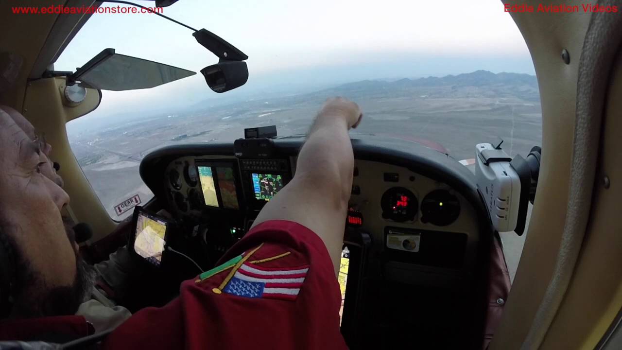 Aterrizando en Las Vegas con el Cessna 182RG