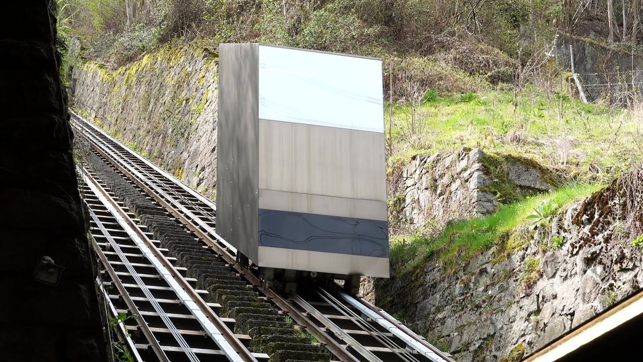 Luzern - Château Gütsch | Gütschbahn | Funiculaires 🇨🇭 | Standseilbahnen 🇨🇭| Funicular 🇨🇭