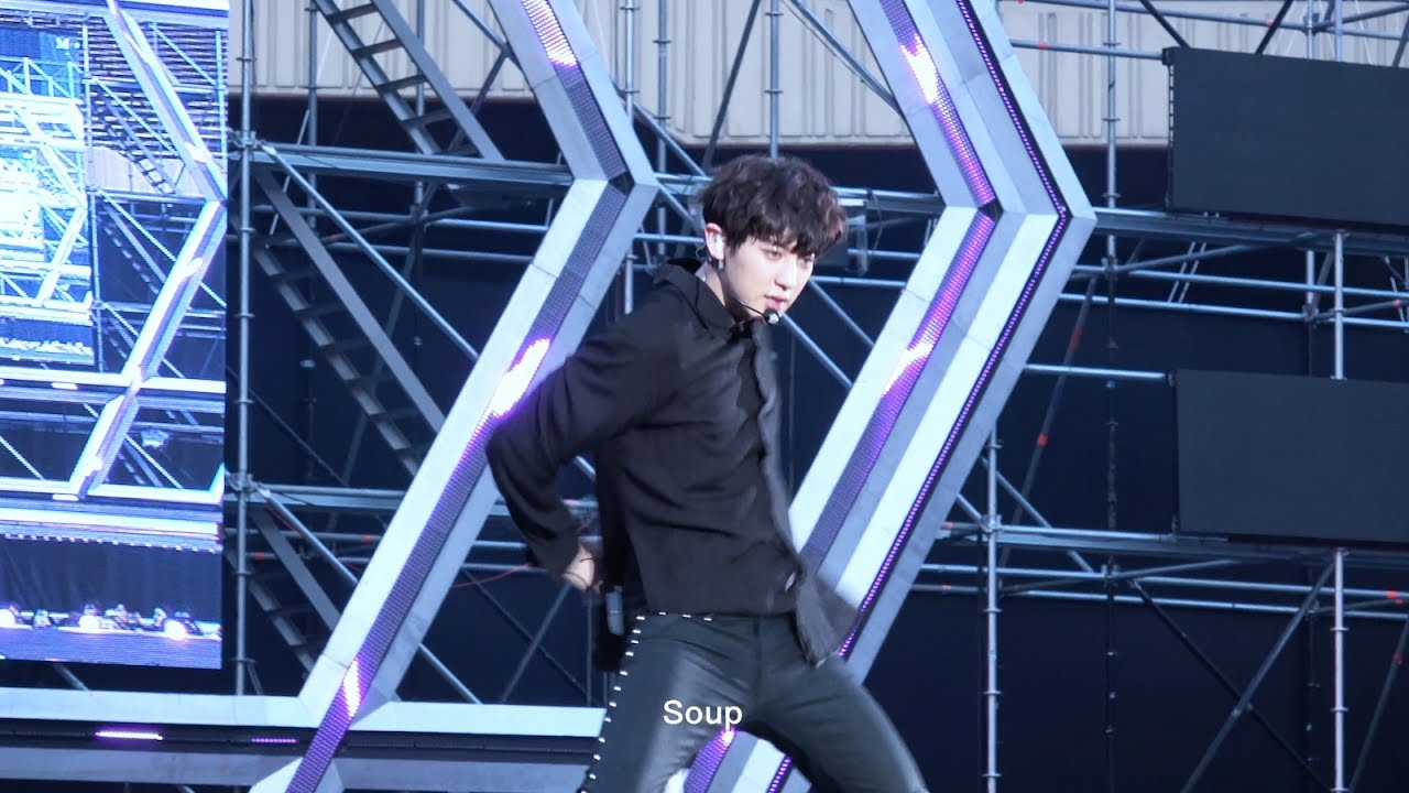 170527 The EXO’rDIUM[dot] in Seoul Artificial Love 찬열 CHANYEOL