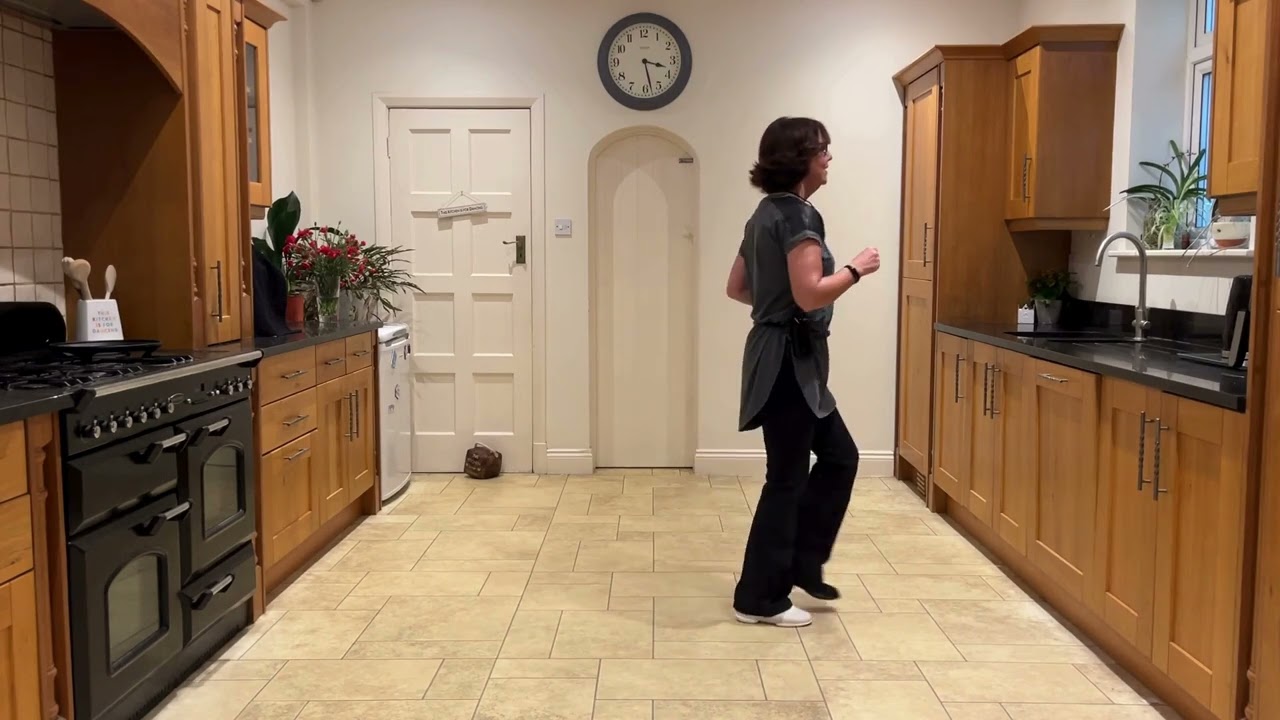 If You Want To Dance Take My Hand line dance demo