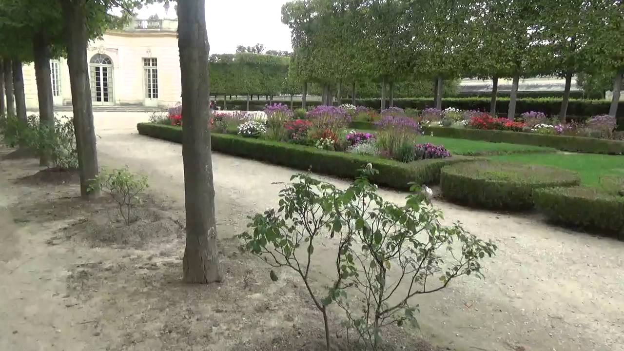 Petit Trianon garden walk.