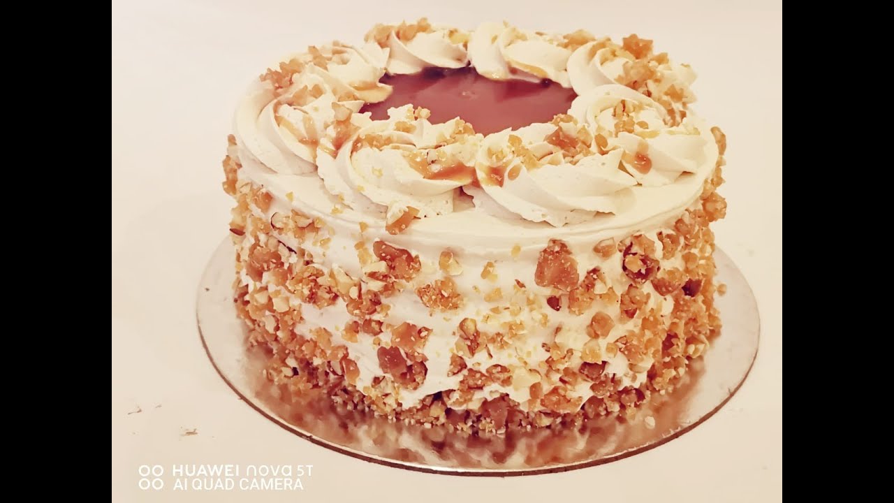 EGGLESS BUTTERSCOTCH CAKE | CARAMEL SAUCE | PRALINE | Yummy beIks