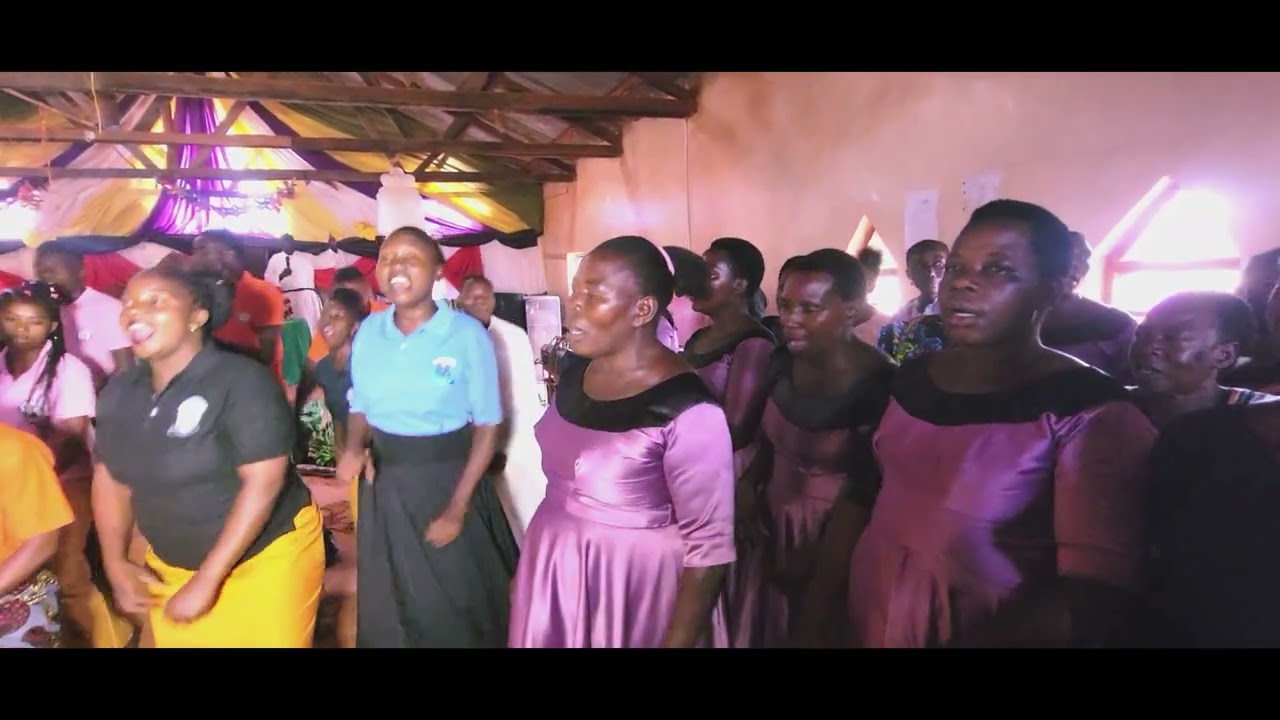 BWANA YESU TUSIKILIZE. NEEMA KWAYA ANGLKANA NYACHENDA..