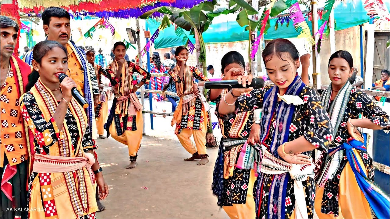 babu jara bachke dolly patel voice 🌺 amlipadar ladies kirtan party 💞 beautiful video #akkalakar143 