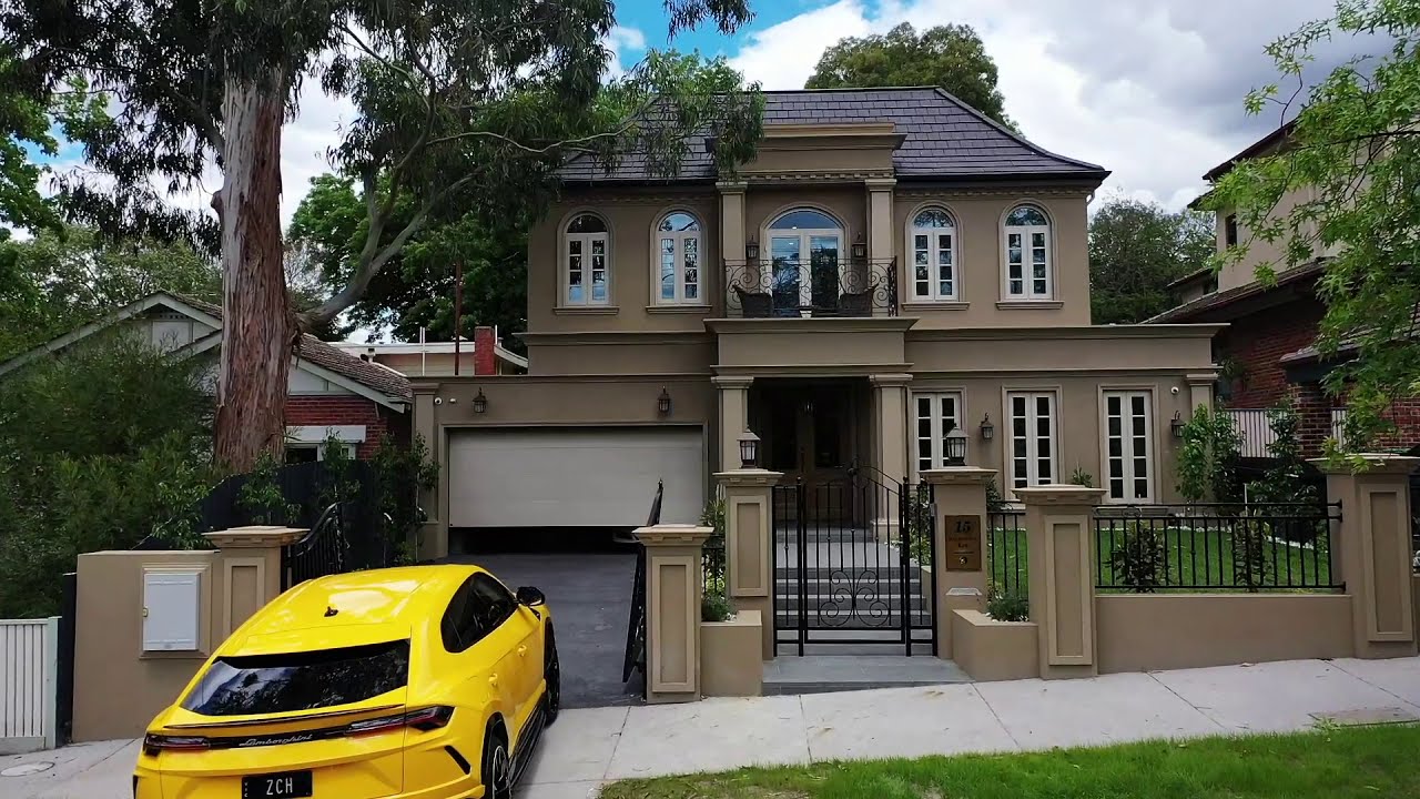 Marshall White: 15 Maitland Avenue Kew