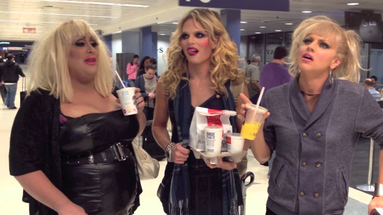 Chow Down as Willam, Vicky Vox & Courtney Act fly IN DRAG!
