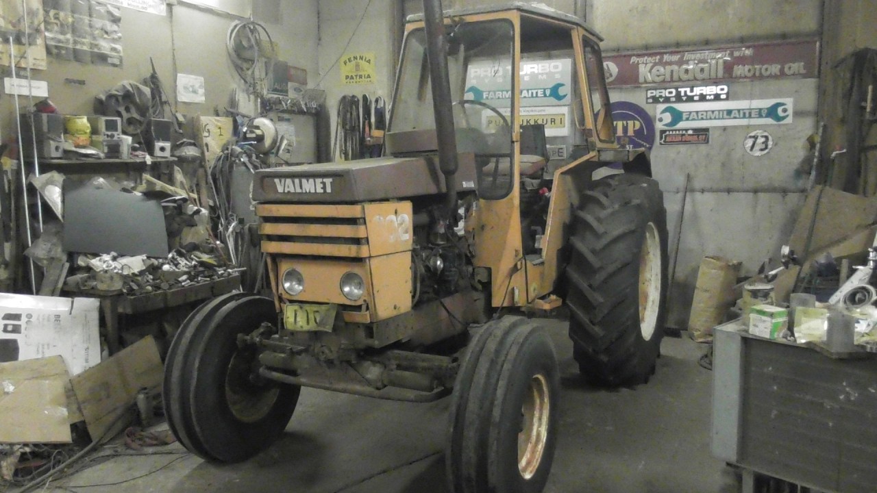 Valmet 602, ruiskutuspumppu ja suuttimet hoidella