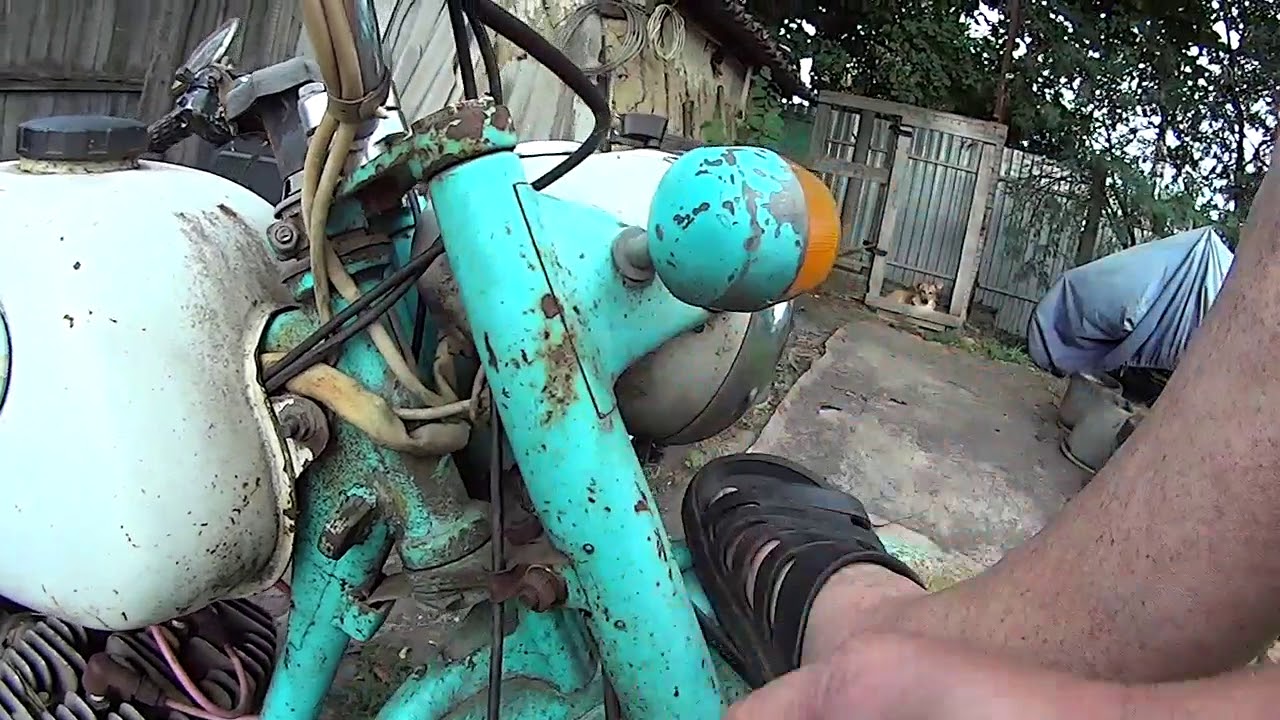 ИЖ ровняем колесо относительно руля