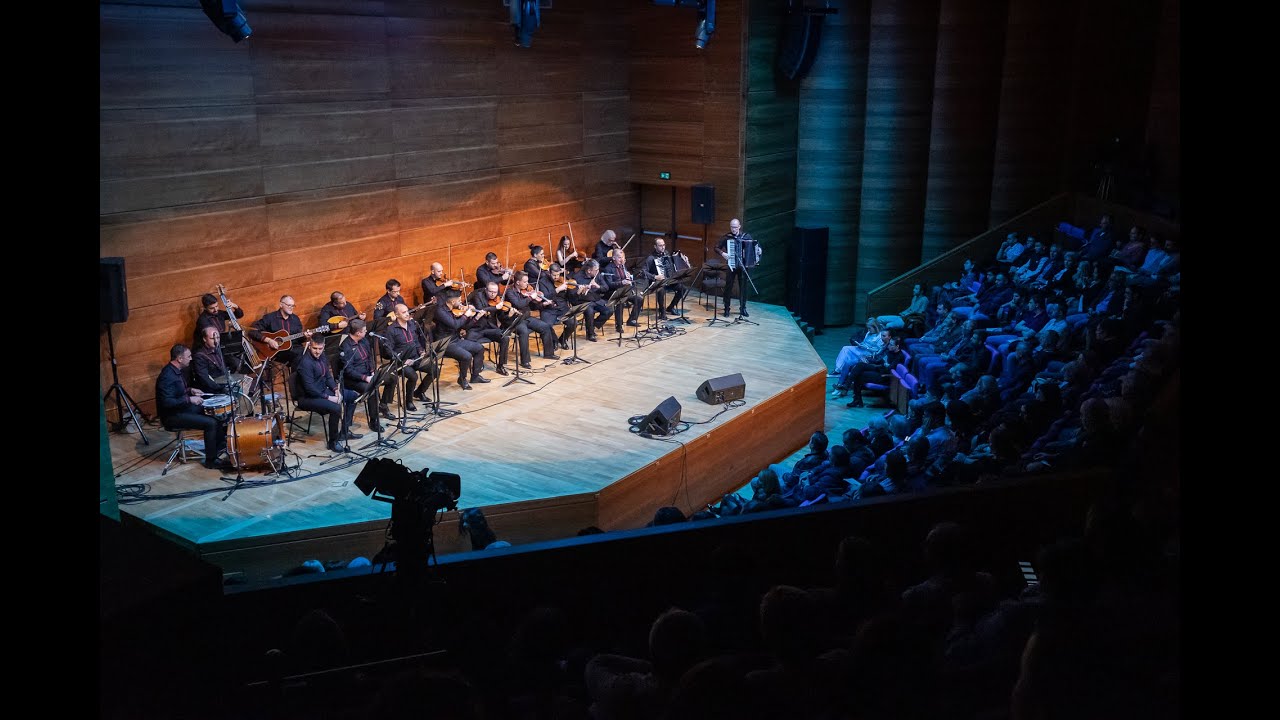 Folkloren jazol  / Фолклорен јазол