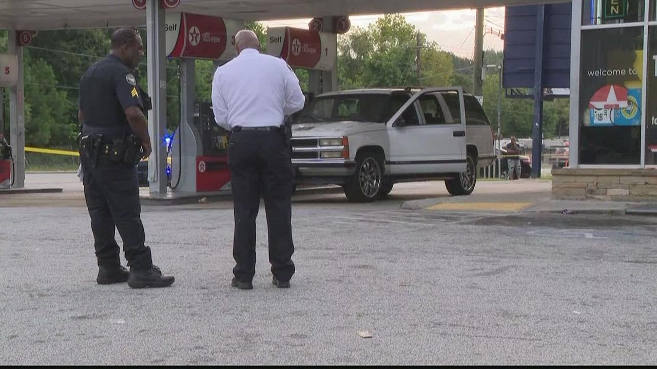 Witness to fatal stabbing follows suspect and shoots them, Atlanta police say