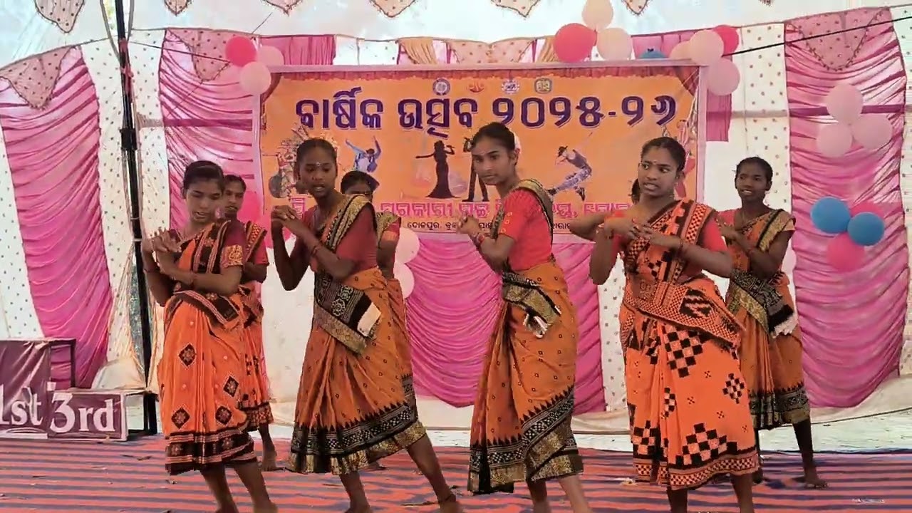 Sakhi sange gale rahan jhumar songs by class 10 girls ,Choreograph by Anup Rout, GHS Dolopur