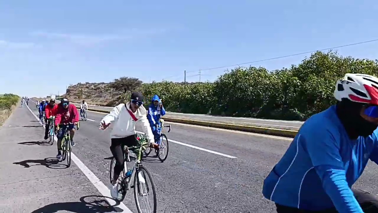 Peregrinación Ciclista San Gustin Tlaxiaca a San Juan de Los Lagos Jalisco 