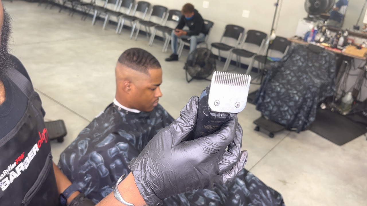 Live Barber Tutorial- How to do a Mid Bald Fade with Detachable Clippers