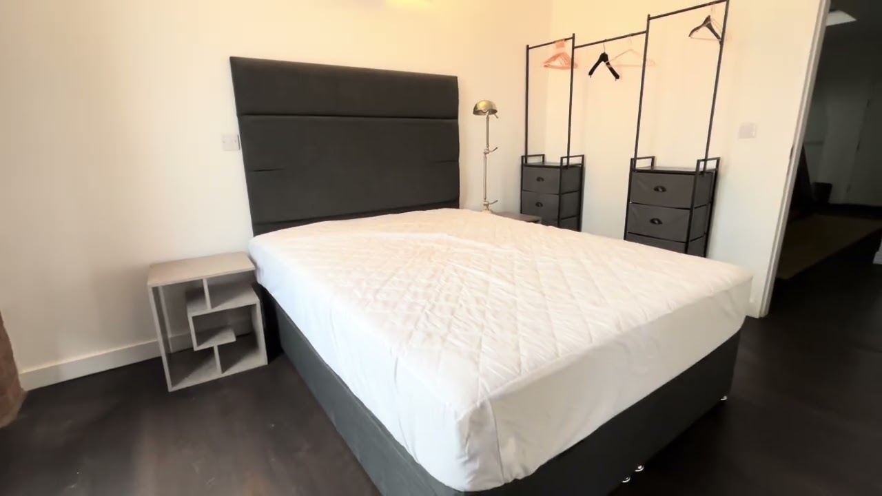 Crusader - 2 bed (5th floor duplex)